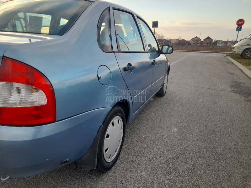 Lada Kalina 1.6