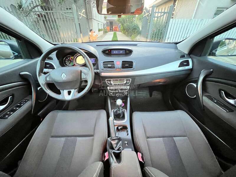 Renault Megane 1.6b