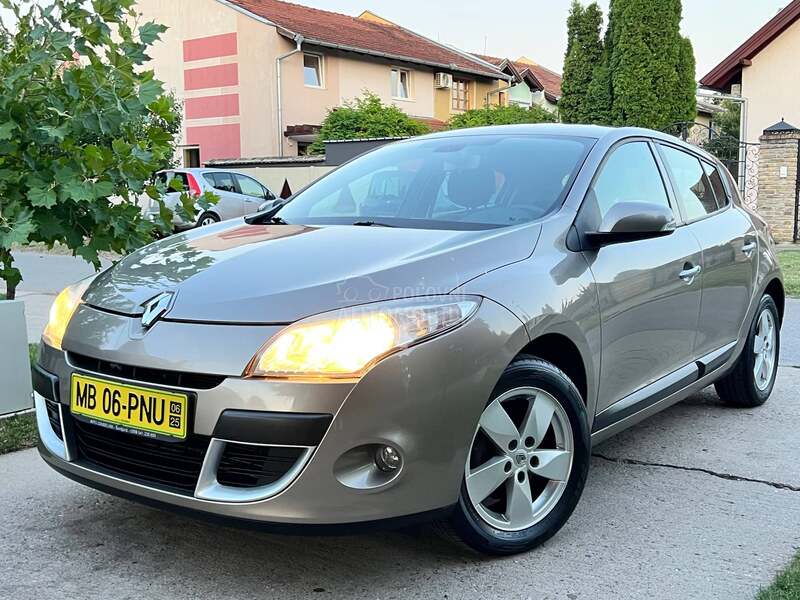 Renault Megane 1.6b