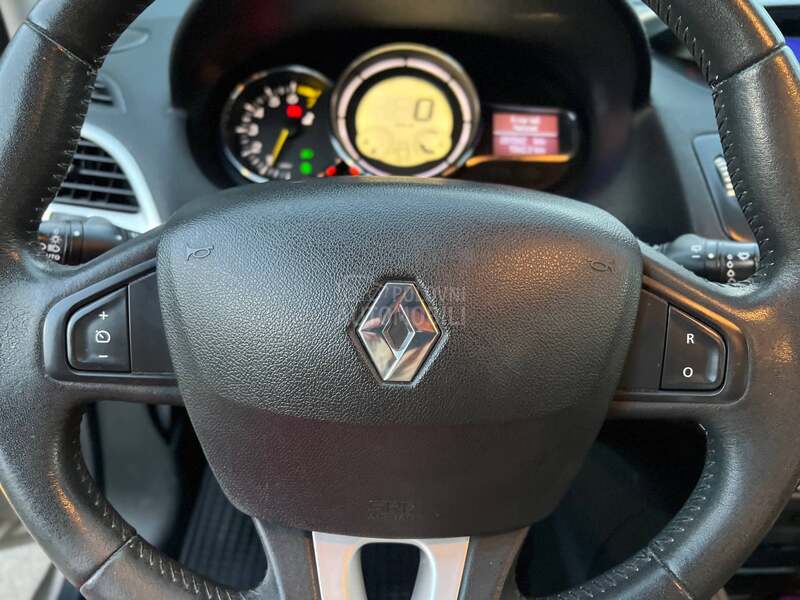 Renault Megane 1.6b