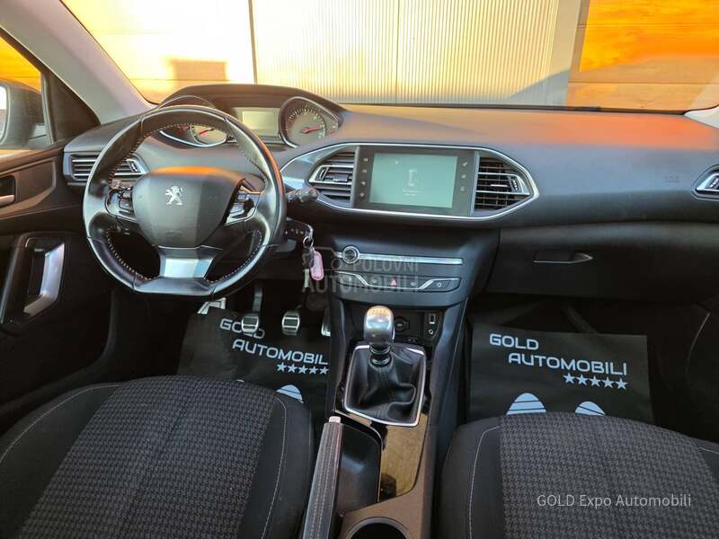 Peugeot 308 1.6 BlueHDi ALLURE
