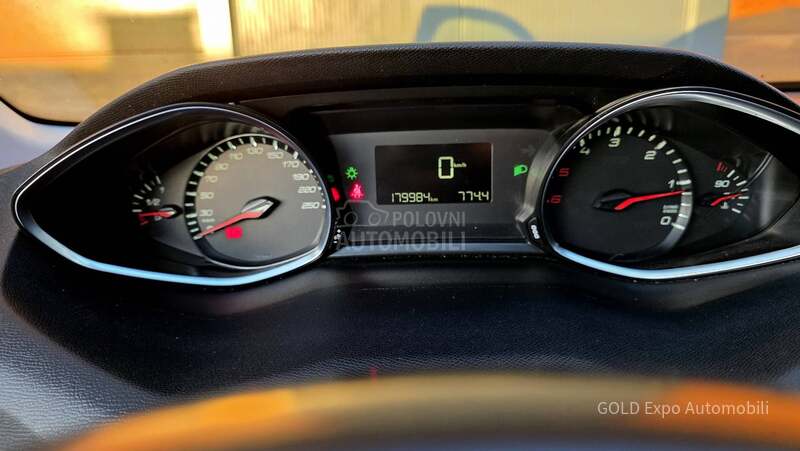 Peugeot 308 1.6 BlueHDi ALLURE
