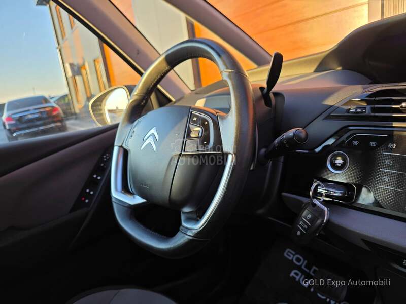 Citroen C4 Picasso 1.6 E-HDi AUT0MATIC