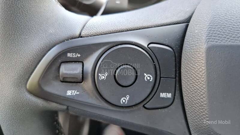 Opel Corsa F OPEL CORSA 1.2 Editi