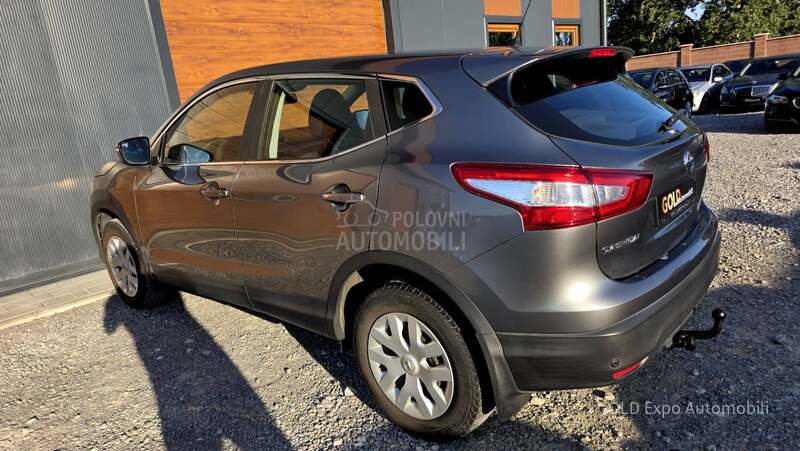 Nissan Qashqai 1.2 X-TRONIC 145K.M.