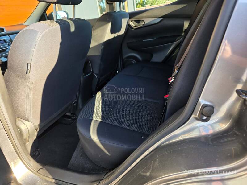Nissan Qashqai 1.2 X-TRONIC 145K.M.