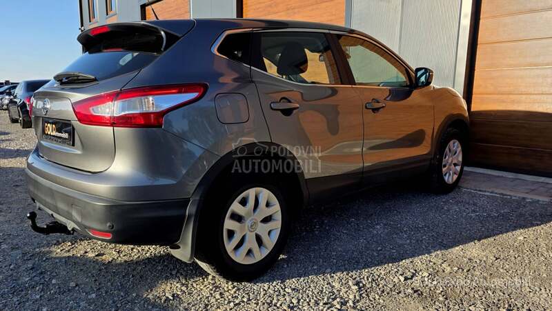 Nissan Qashqai 1.2 X-TRONIC 145K.M.