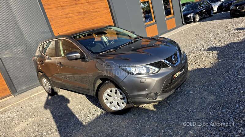 Nissan Qashqai 1.2 X-TRONIC 145K.M.