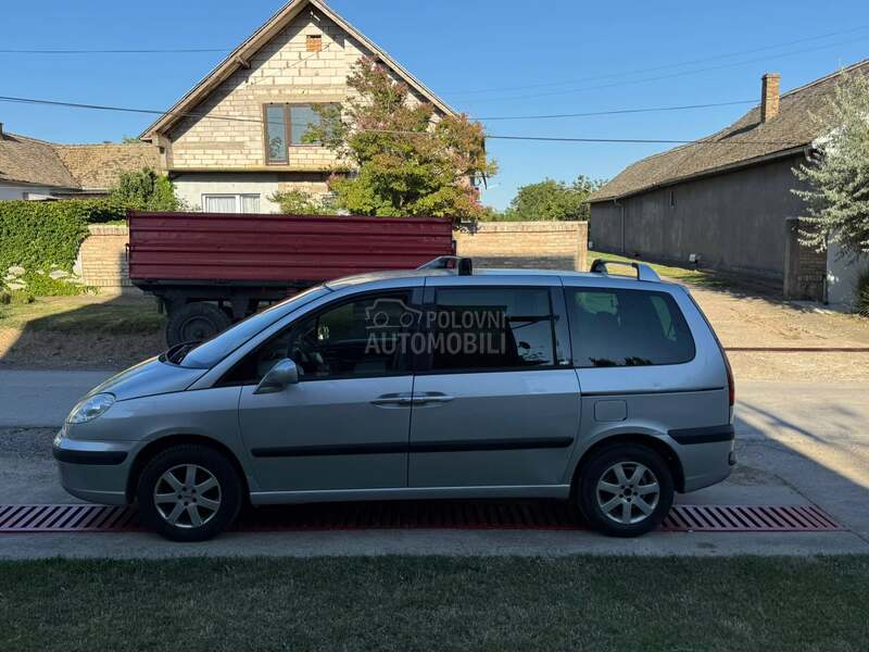 Peugeot 807 2.0HDI
