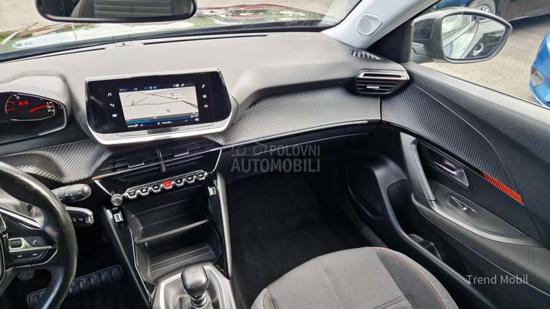 Peugeot 2008 1.2 Pure tech