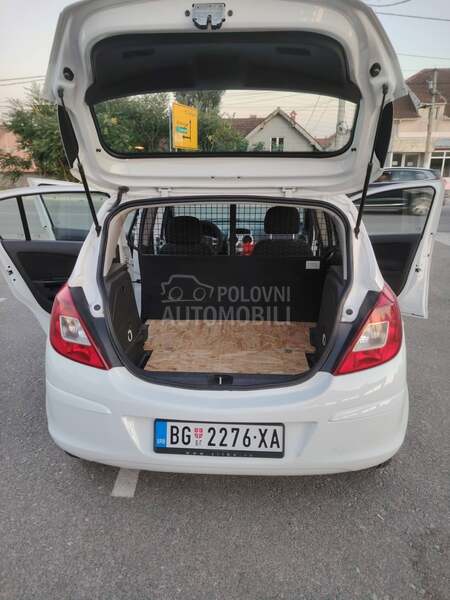 Opel Corsa D 