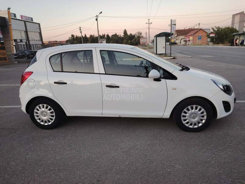 Opel Corsa D 