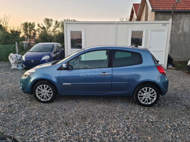 Renault Clio 1.2 b