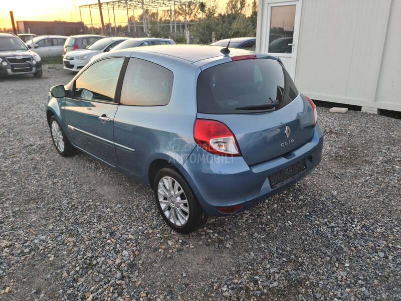 Renault Clio 1.2 b
