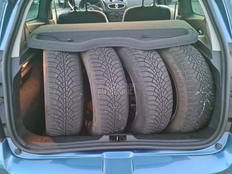 Renault Clio 1.2 b