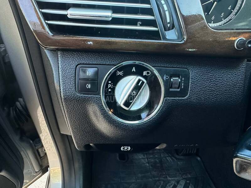 Mercedes Benz E 200 CDI