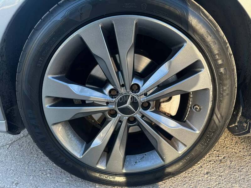 Mercedes Benz E 200 CDI