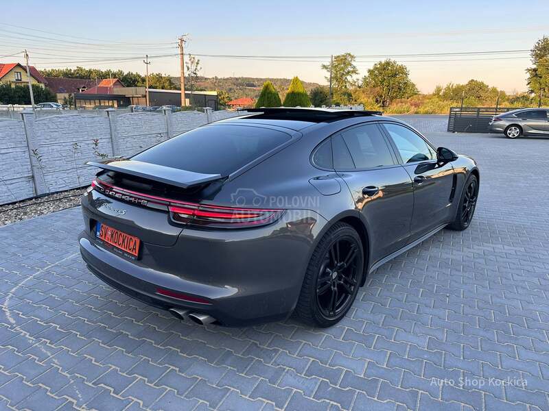 Porsche Panamera 4.0d 4S peerfektna