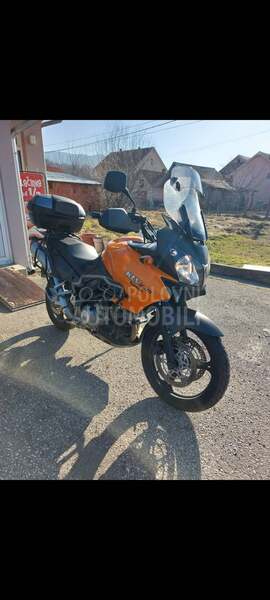 Suzuki v strom1000