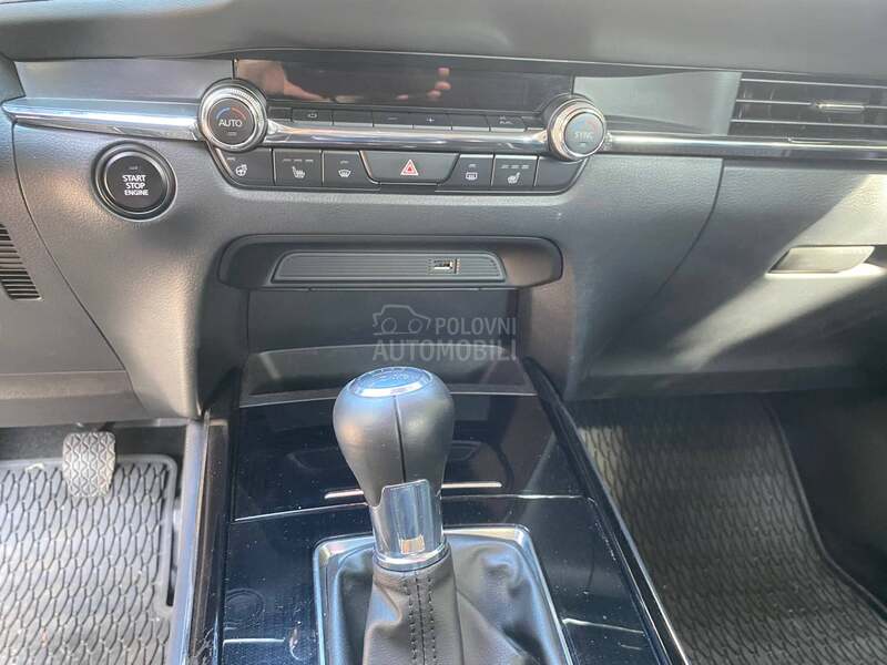 Mazda CX-30 Plus Bose