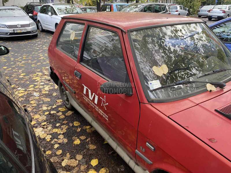 Zastava Koral In Yugo TNGduple GUME