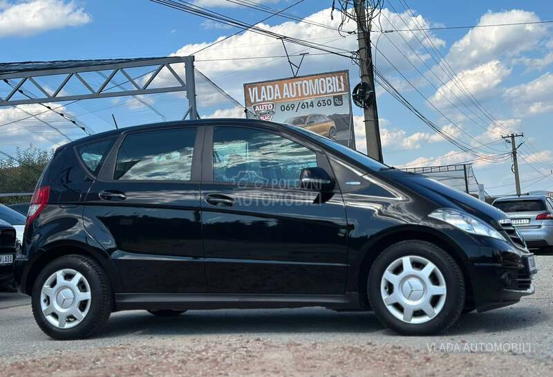 Mercedes Benz A 150 NOV MALO KM