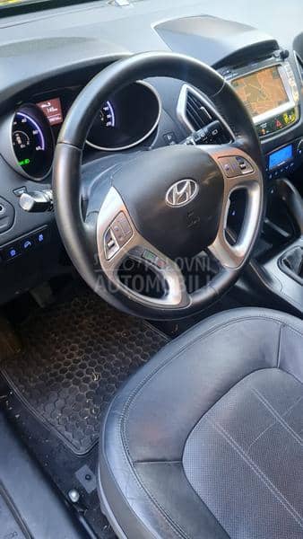 Hyundai ix35 1.7 CRDI PREMIUM