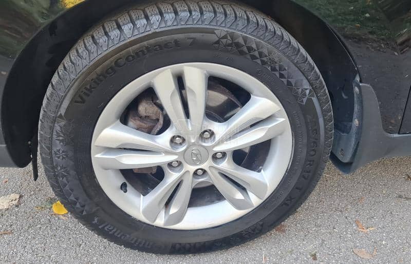 Hyundai ix35 1.7 CRDI PREMIUM