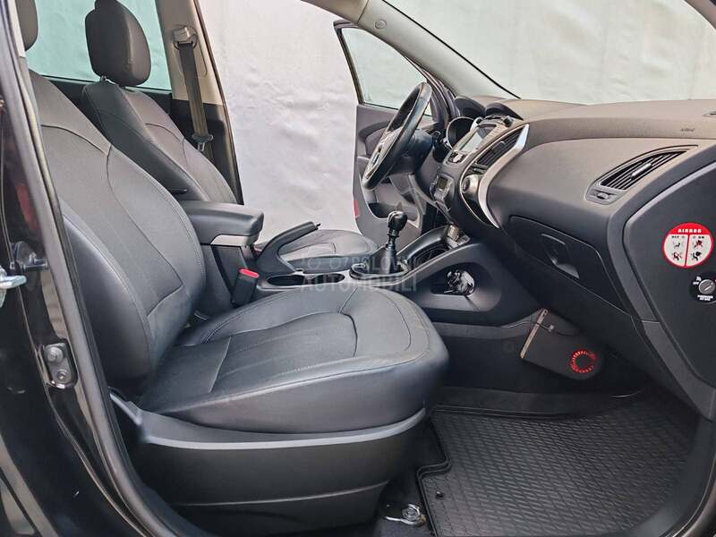 Hyundai ix35 1.7 CRDI PREMIUM
