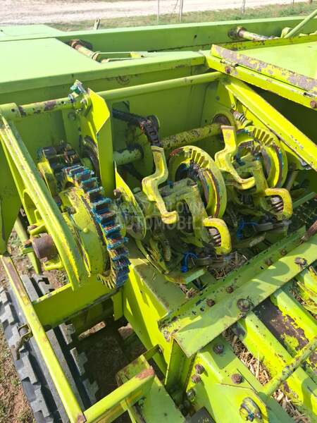 Claas Marcant 40