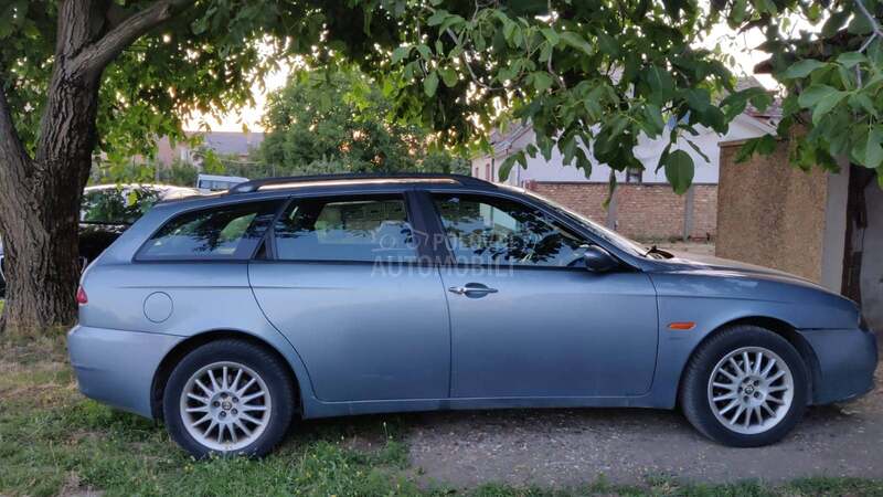 Alfa Romeo 156 
