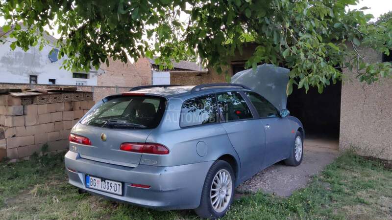 Alfa Romeo 156 