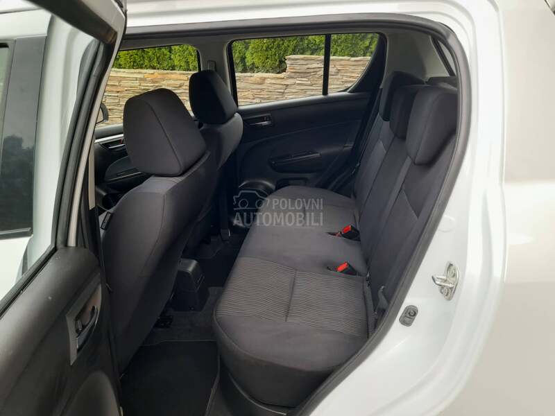 Suzuki Swift 4x4 UV0Z/CH kao NOOV