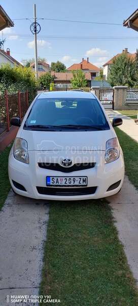Toyota Yaris 1.0 vvti