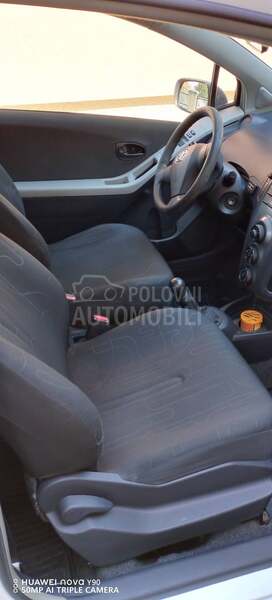 Toyota Yaris 1.0 vvti