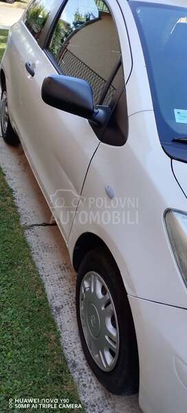 Toyota Yaris 1.0 vvti