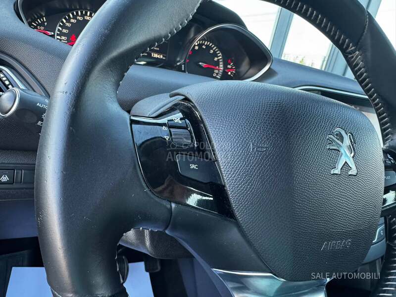 Peugeot 308 1.2 ACTIVE PLUS