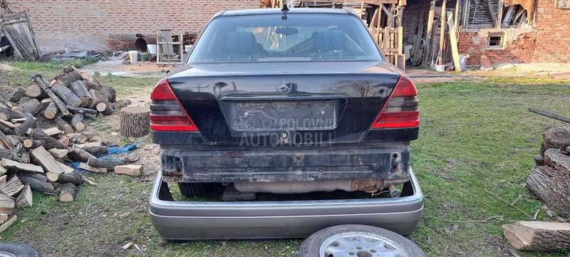 Mercedes Benz C 200 