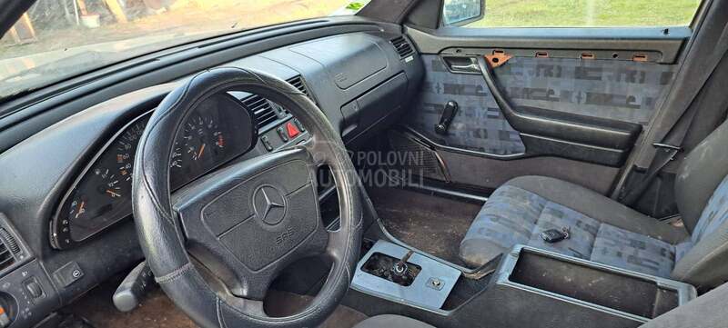 Mercedes Benz C 200 