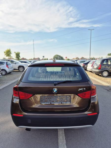 BMW X1 118d  NA VIGACIJA