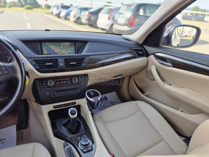 BMW X1 118d  NA VIGACIJA