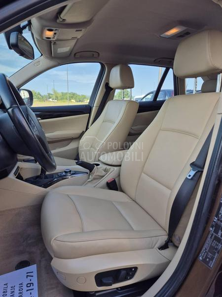 BMW X1 118d  NA VIGACIJA