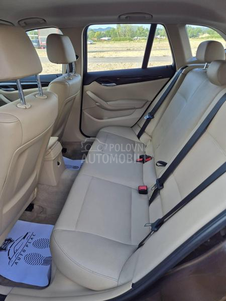 BMW X1 118d  NA VIGACIJA