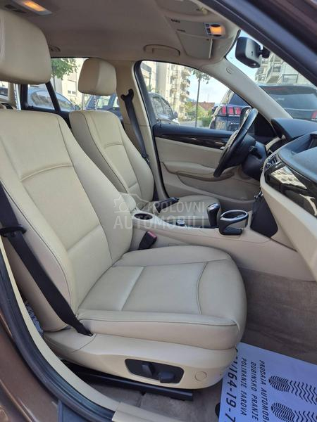 BMW X1 118d  NA VIGACIJA