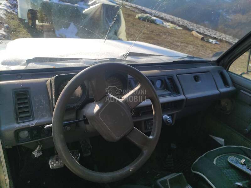 Isuzu Trooper 2.8