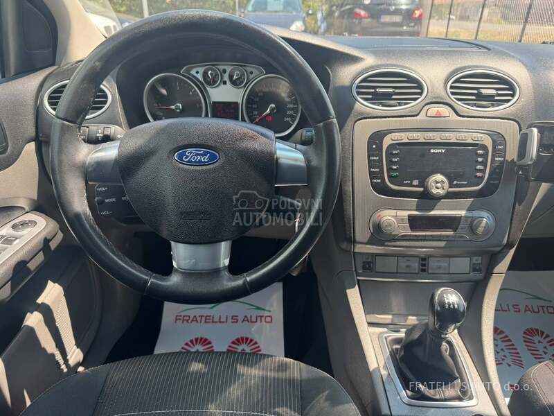 Ford Focus KREDlTl,RATA 76e