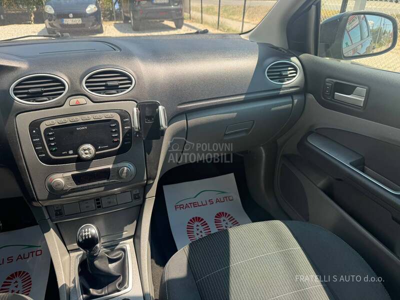 Ford Focus KREDlTl,RATA 76e