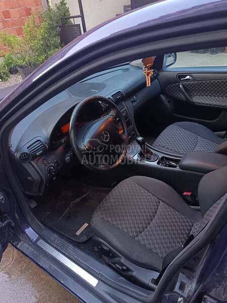 Mercedes Benz C 200 