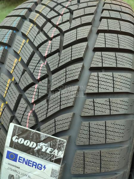 Goodyear 275/40 R22 Zimska
