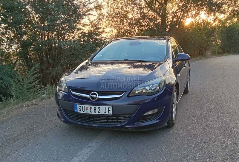 Opel Astra J 1.3 cdti